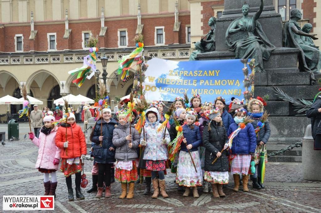 niedziela palmowa lipnica murowana 1024x681 - 18 marca w Krakowie odbędzie się event promocyjny „Lipnickie Palmy w Krakowie”. Partnerem przedsięwzięcia jest Międzynarodowe Centrum Kultury w Krakowie.