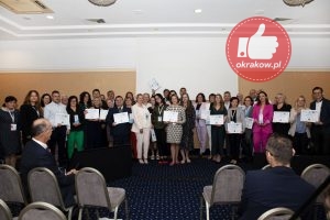 gala wreczenia nagrod lpz 2022 300x200 - Aż 5 szpitali z województwa małopolskiego ponownie zdobyło tytuł: „Szpital Dobrej Praktyki Żywienia Klinicznego”