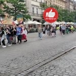 parada 21 150x150 - Fotorelacja z IX Krakowskiej Parady Szkolnych Patronów