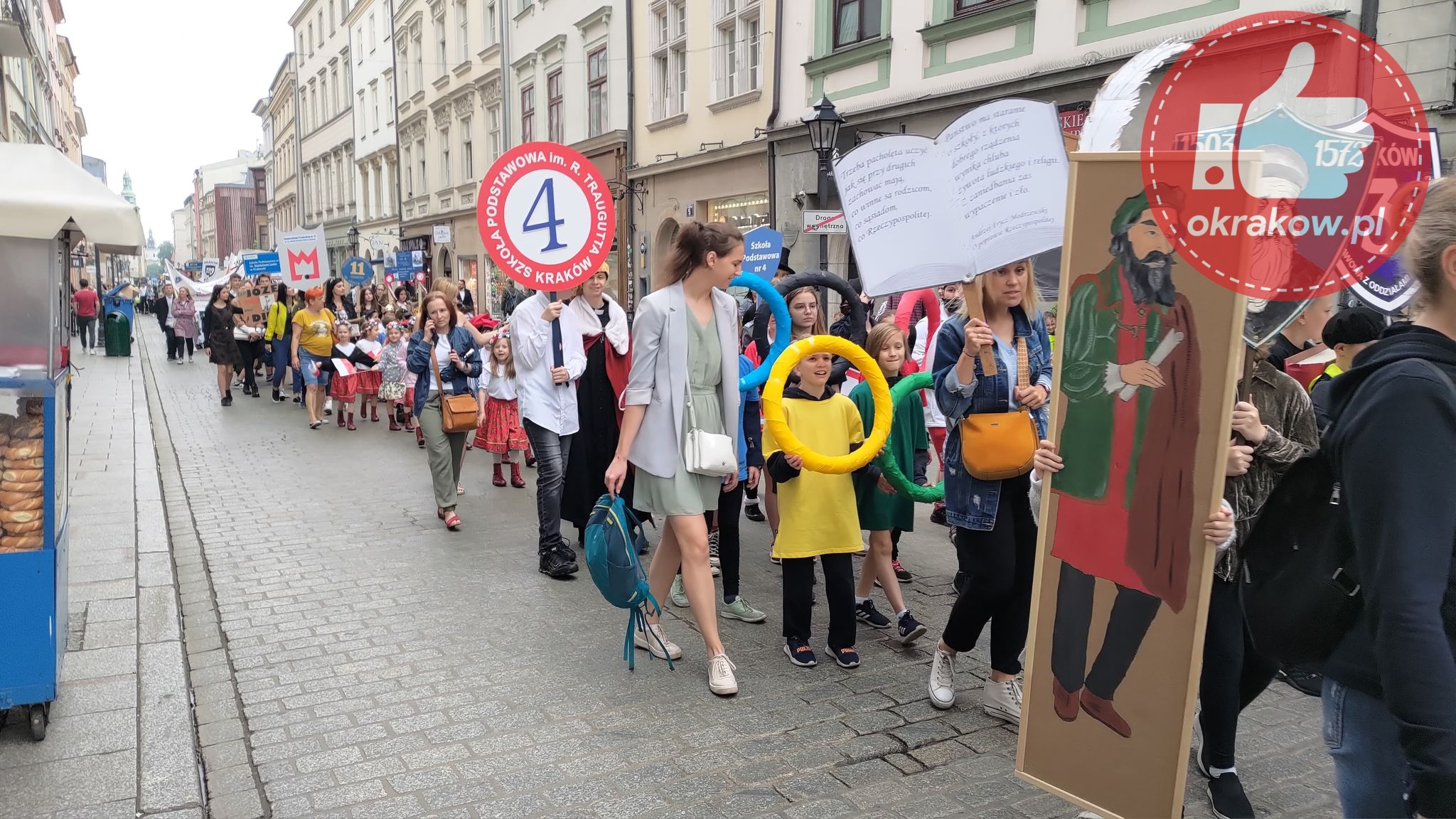 parada 31 - Fotorelacja z IX Krakowskiej Parady Szkolnych Patronów