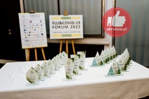 flu covid19 forum 2022 007 300x200 - Samorząd z województwa małopolskiego nagrodzony za walkę z grypą