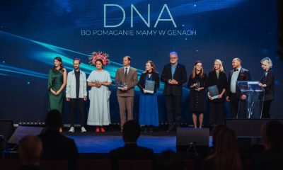 gala 22 400x240 - Zagłosuj na Laureatów nagrody „DNA – Bo Pomaganie Mamy w Genach”